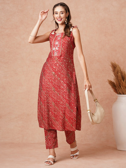 Lehriya Printed Resham & Sequins Embroidered Kurta with Pants - Red