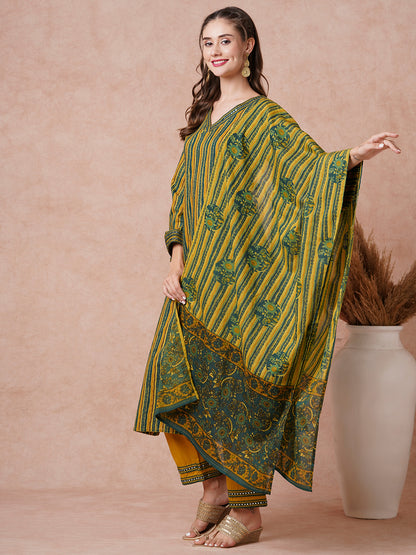 Floral Printed & Embroidered Straight Kurta with Pant & Pure Cotton Dupatta - Green