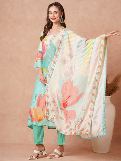 Floral Printed Sequins & Dabka Embroidered Kurta with Pantts & Dupatta - sea Green