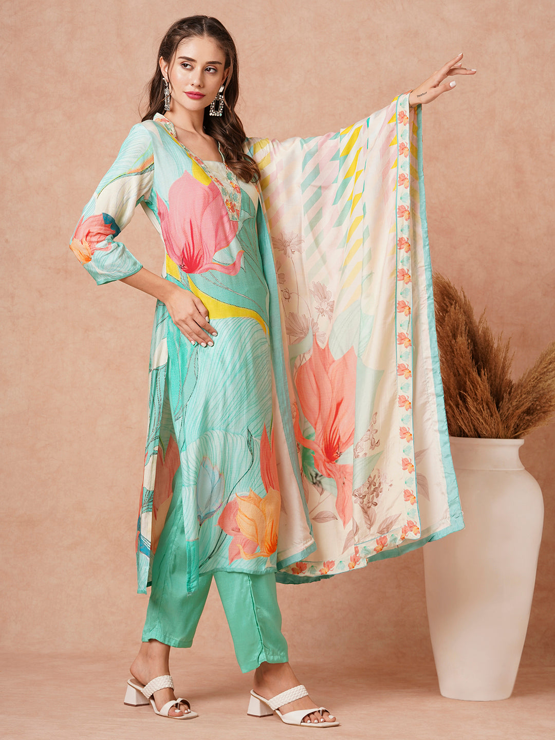 Floral Printed Sequins & Dabka Embroidered Kurta with Pantts & Dupatta - sea Green