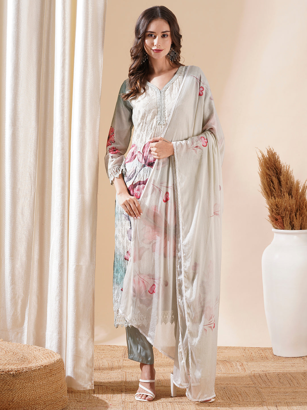 Floral Printed Resham Embroidered Kurta with Pants & Hand Painted Dupatta - Powder Green