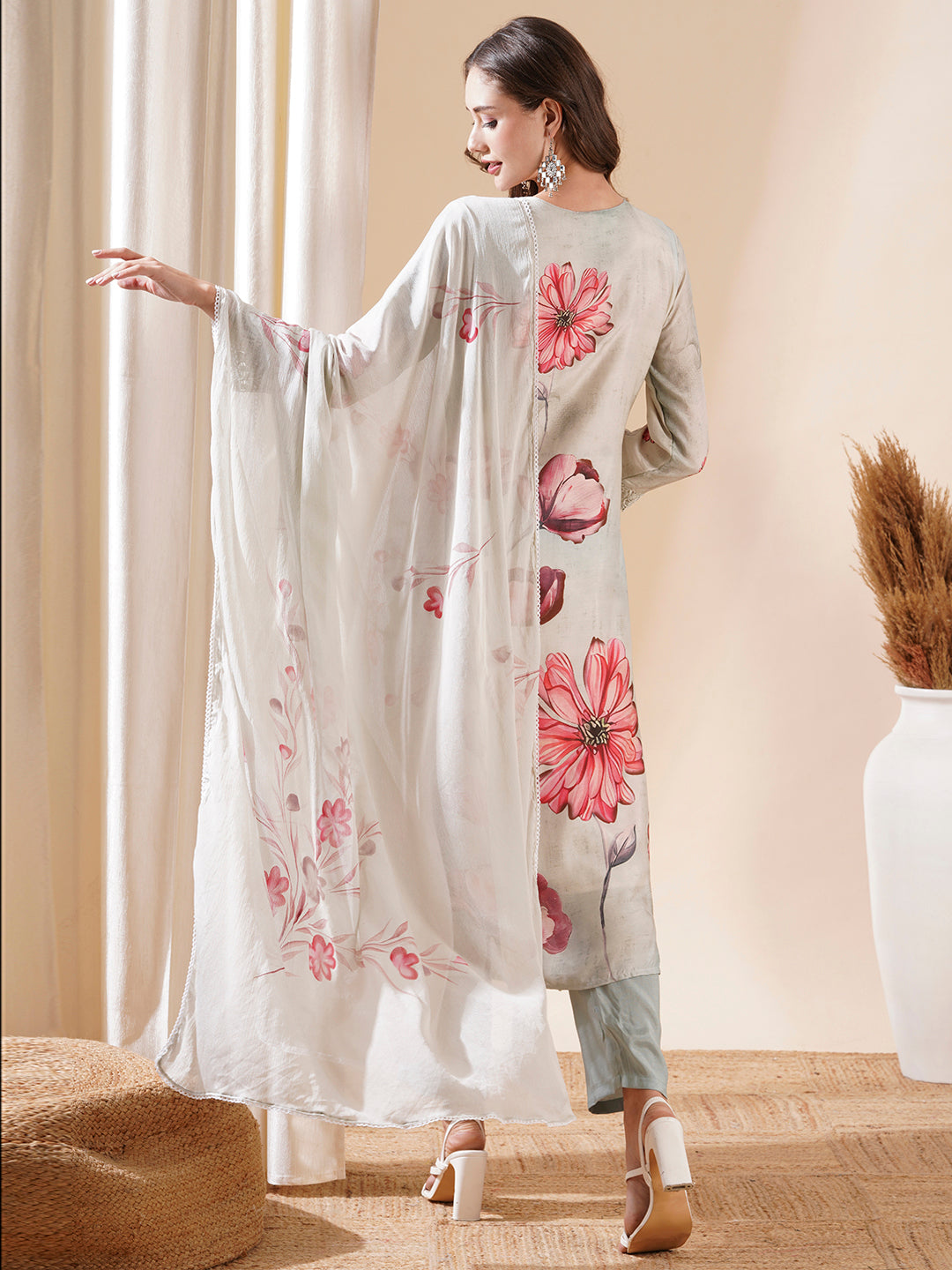 Floral Printed Resham Embroidered Kurta with Pants & Hand Painted Dupatta - Powder Green