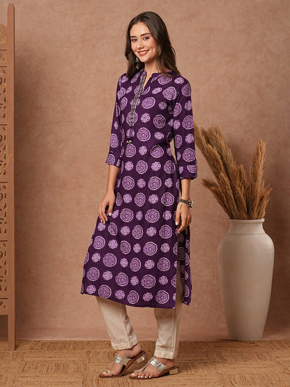 Abstract Printed Mirror, Resham & Zari Embroidered kurta - Violet