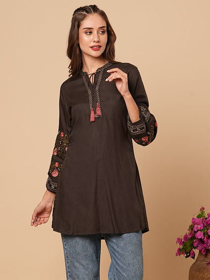 Solid Floral Embroidered A-Line Short Kurti - Charcoal