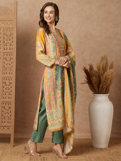 Ethnic Floral Printed Mirror Embroidered Kurta with Pant & Dupatta - Green