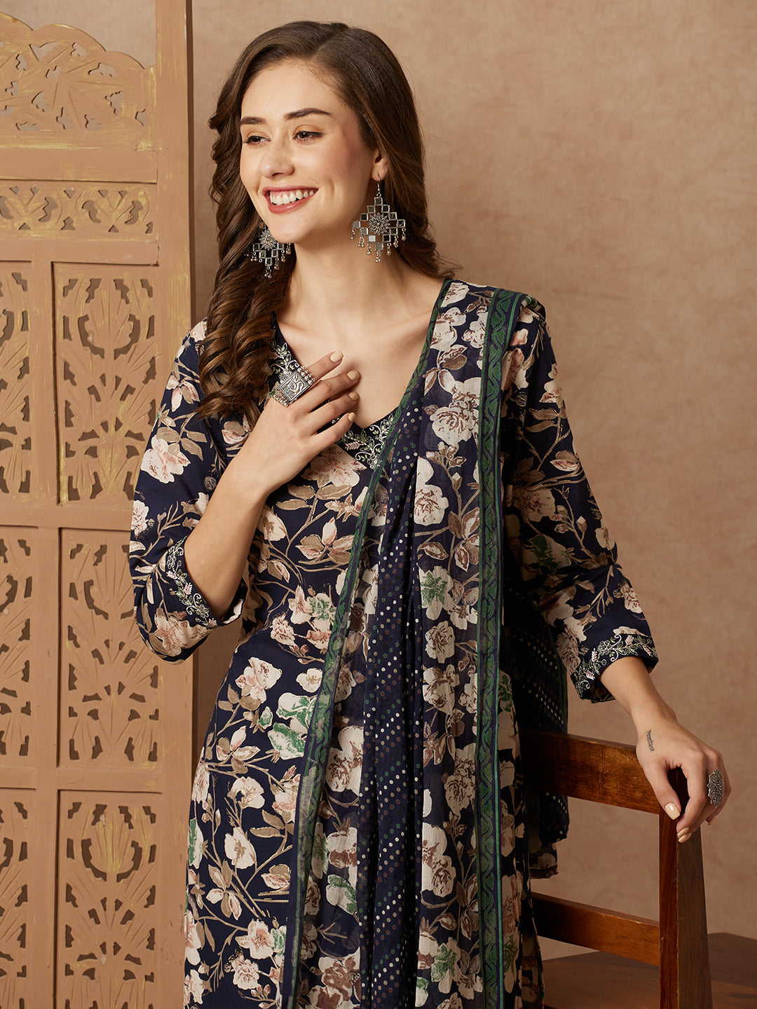 Floral Printed Straight Fit Kurta with Pant & Dupatta - Navy Blue