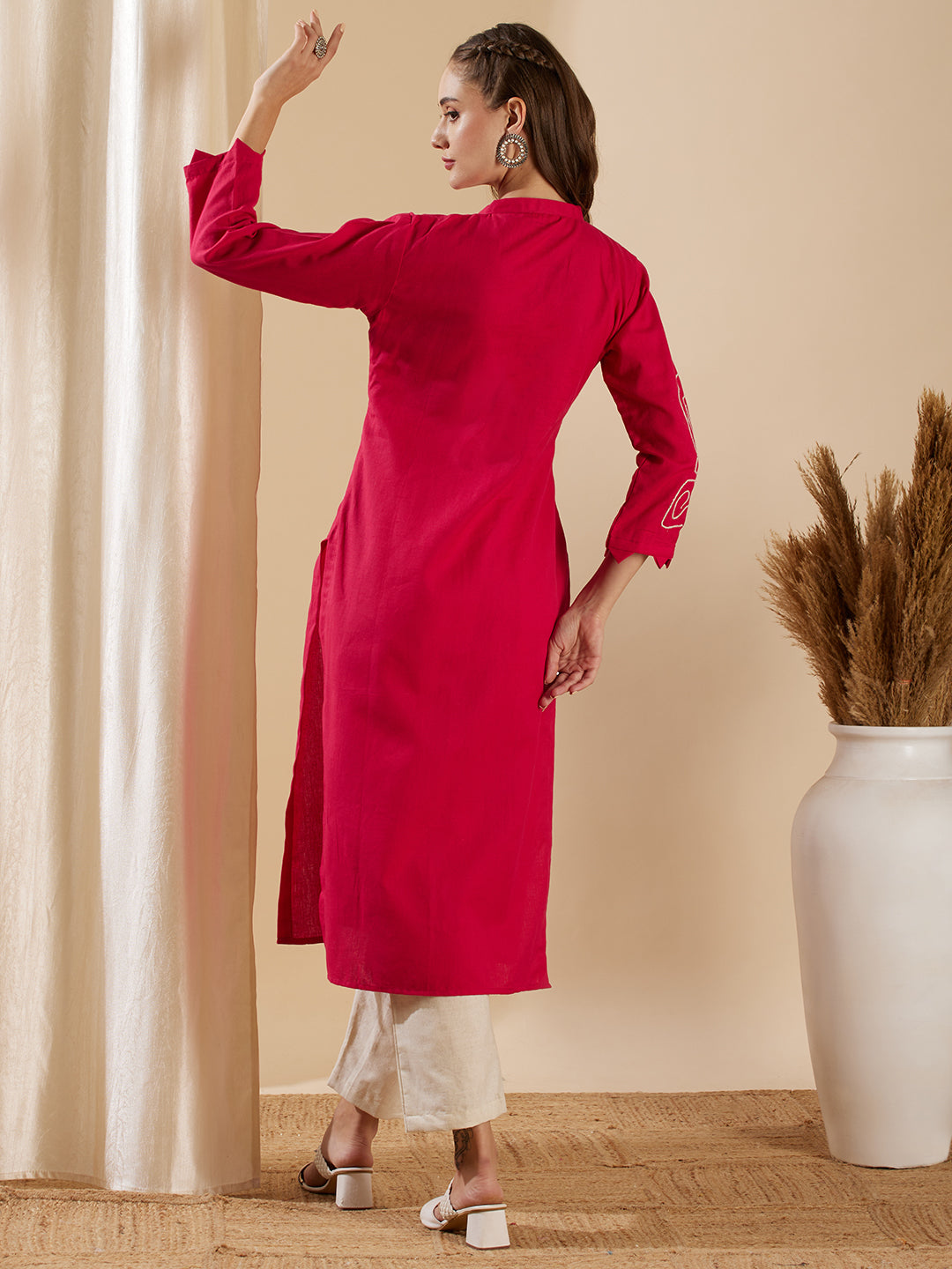 Solid Abstract Embroidered Straight Kurta with Pant - Pink