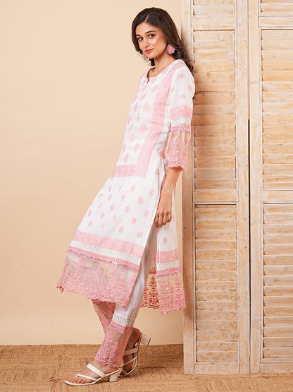 Ethnic Floral Jacquard Straight Fit Kurta with Pant - Off White