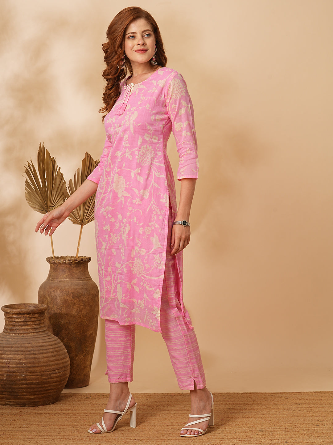 Floral Printed Straight Fit Kurta with Pant - Pink