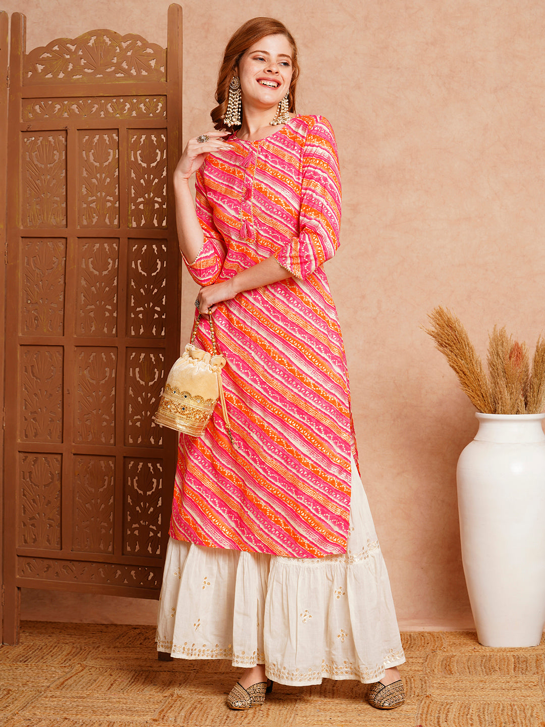 Ethnic Stripes Printed Straight Fit Kurta - Pink