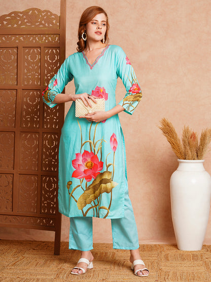 Floral Printed Straight Fit Kurta with Pant - Blue