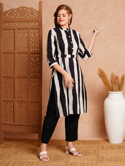 Solid Black & White Striped Straight Kurta with Pant - Black