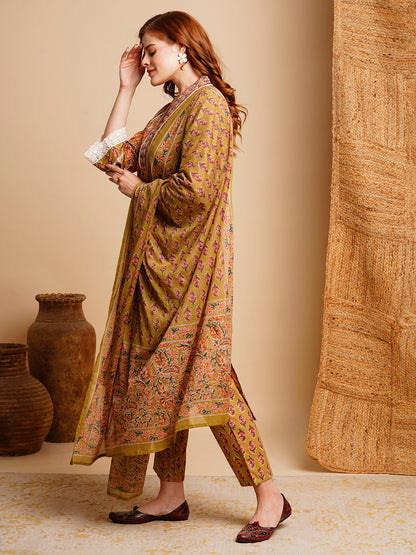 Ethnic Floral Printed Straight Kurta with Pant & Dupatta - Green