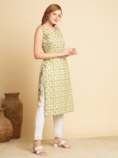 Ethnic Leaf Printed & Mirror Embroidered Straight Fit Kurta - Green