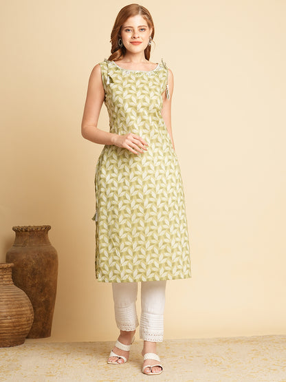 Ethnic Leaf Printed & Mirror Embroidered Straight Fit Kurta - Green