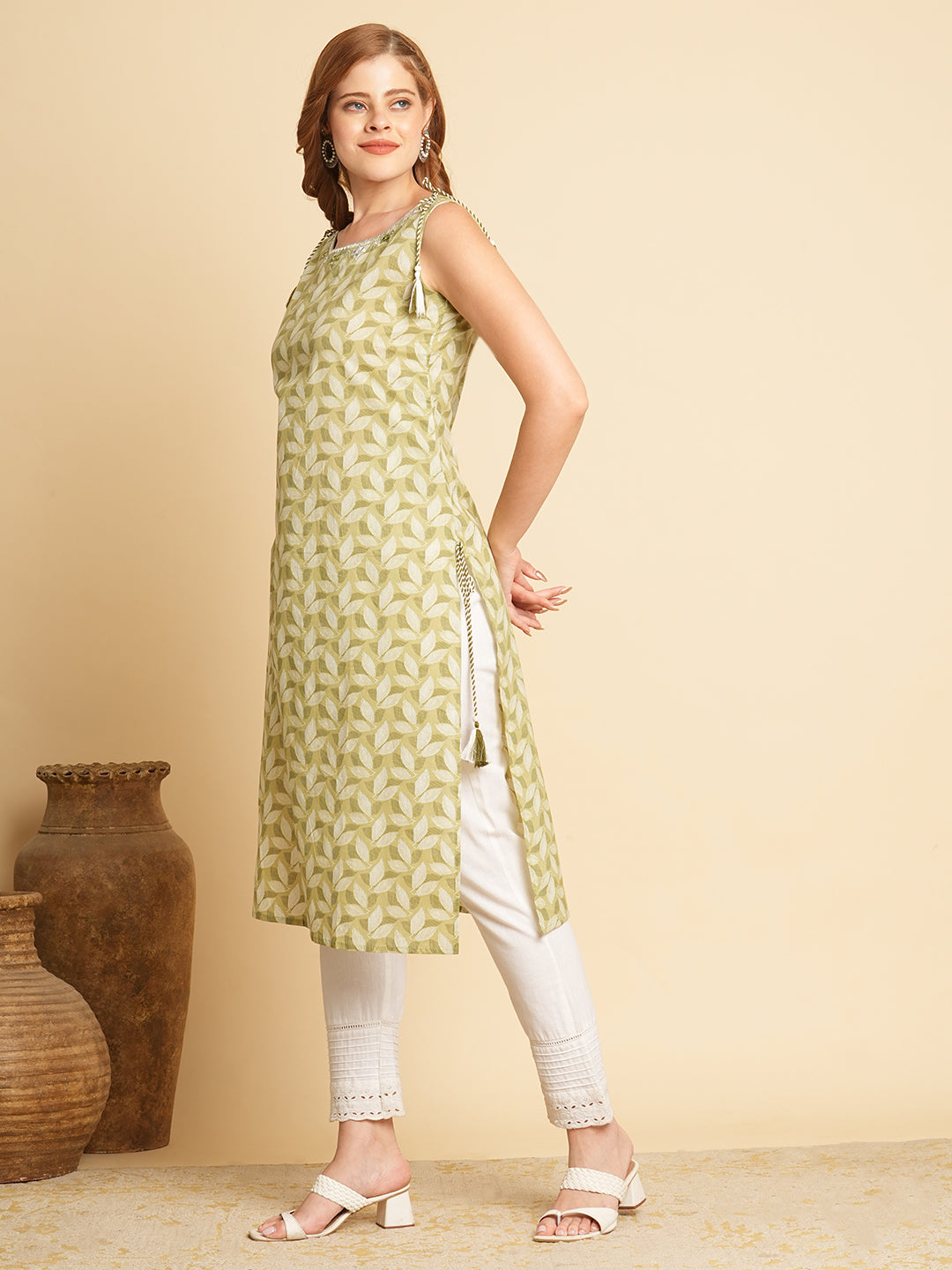 Ethnic Leaf Printed & Mirror Embroidered Straight Fit Kurta - Green