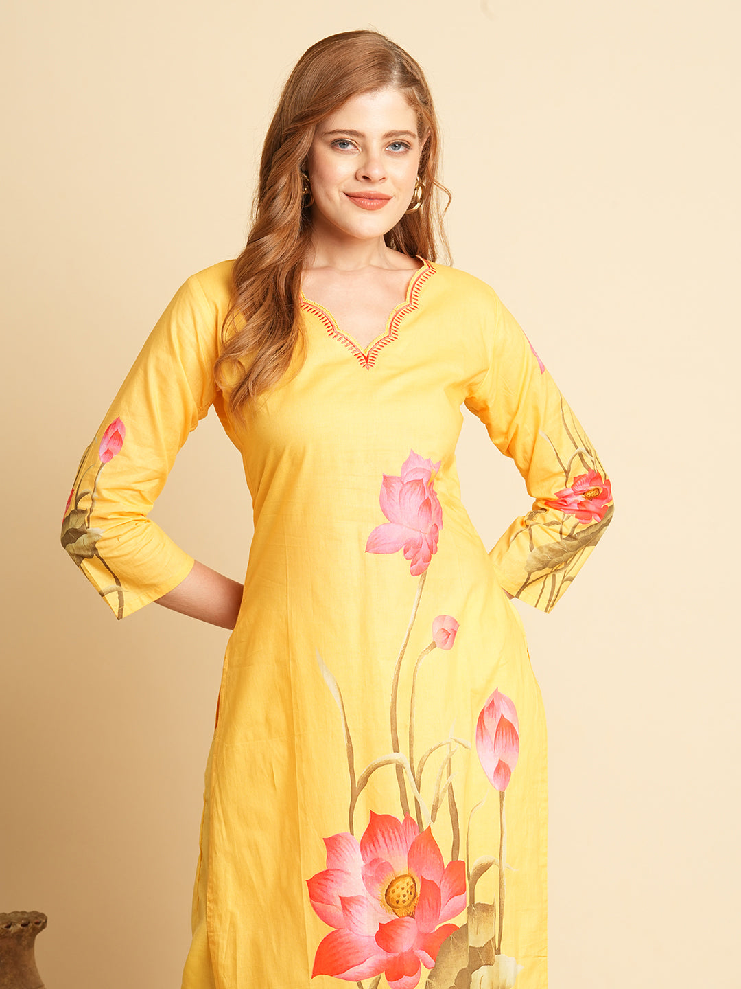 Floral Printed Straight Fit Kurta with Pant - Yellow