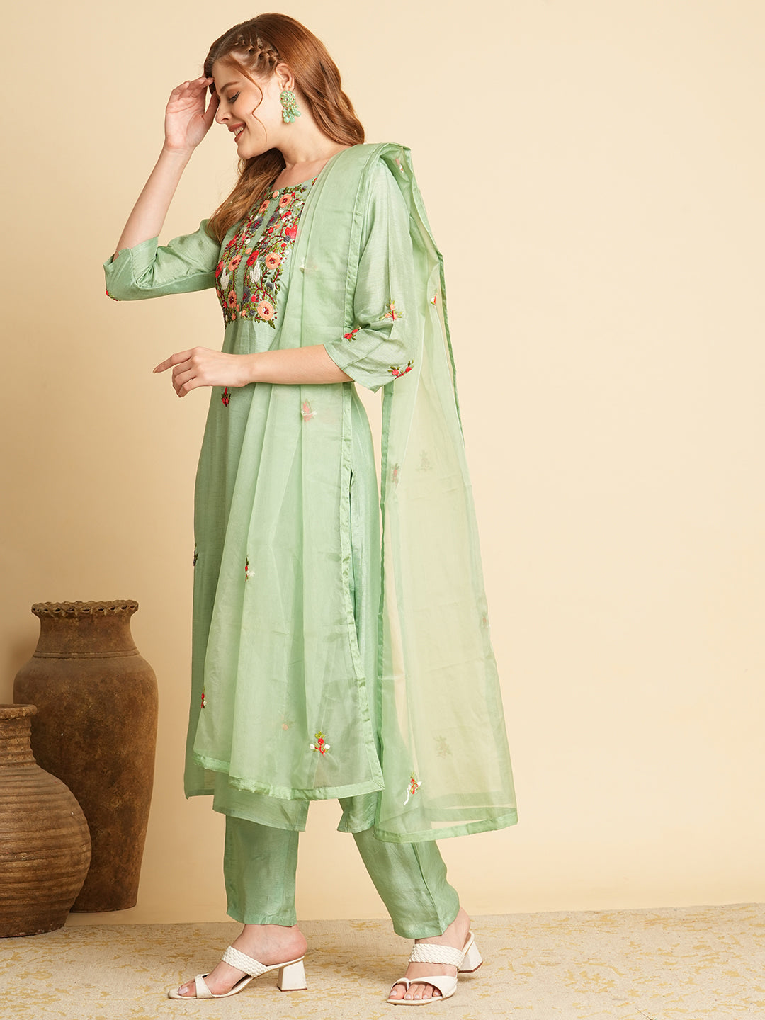 Floral Hand Embroidered Straight Fit Kurta with Pant and Dupatta - Green