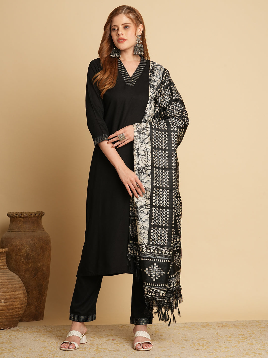 Solid Ethnic Embroidered Straight Fit Kurta with Pant & Dupatta - Black