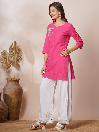 Solid Floral & Schiffli Embroidered Straight Fit Kurta - Pink