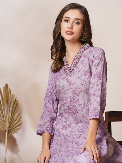 Ethnic Floral Printed & Embroidered Straight Fit Kurta - Lavender