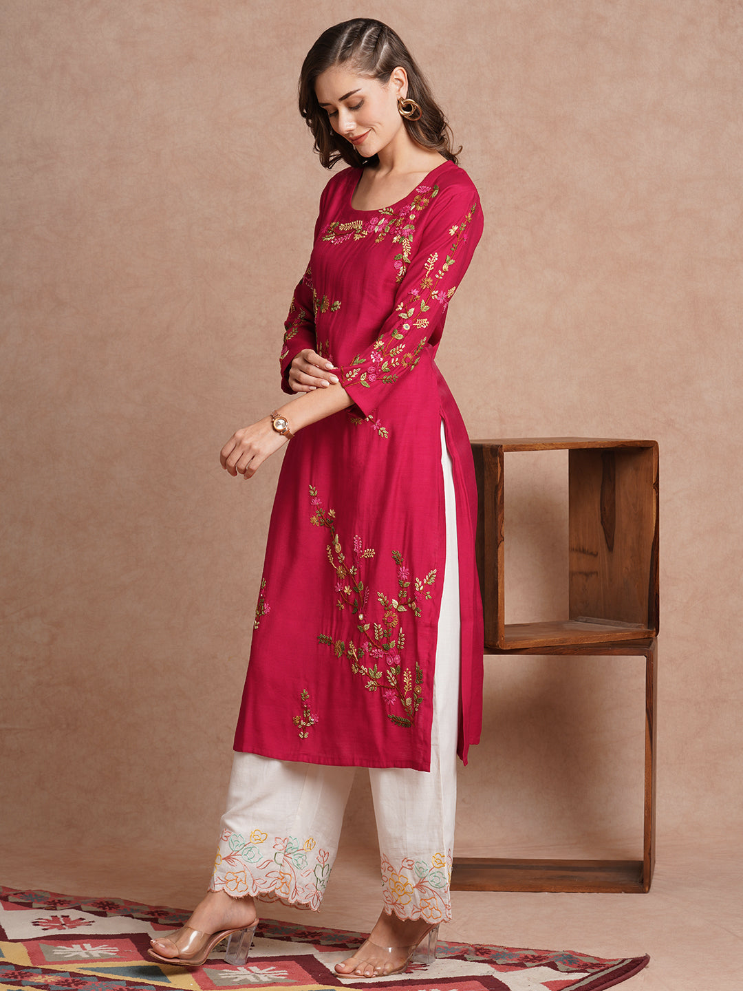 Floral Hand Embroidered Straight Fit Kurta - Pink