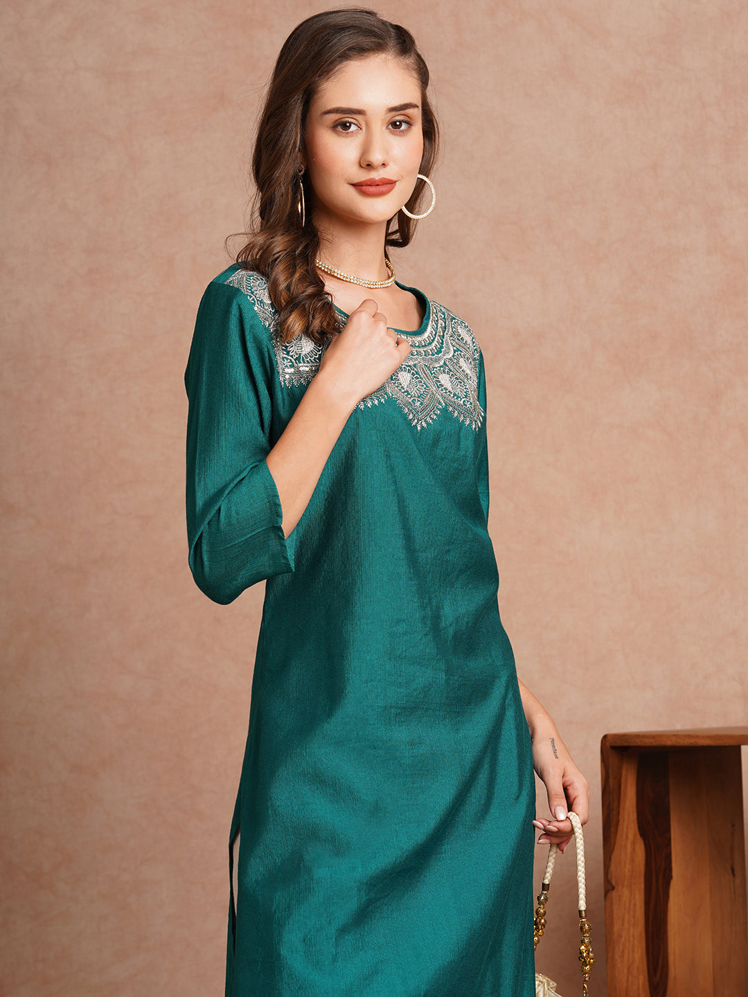 Ethnic Zari & Sequin Embroidered Straight Fit Kurta - Sea Green