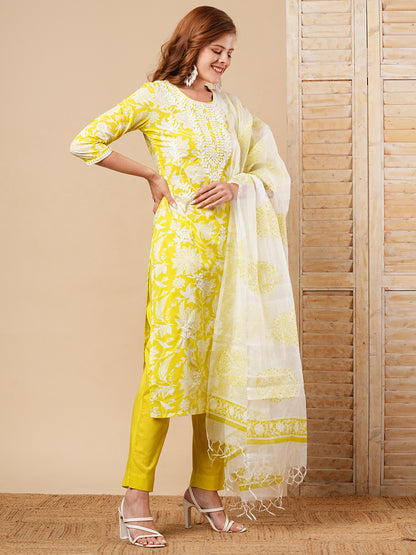 Floral Printed Embroidered Straight Fit Kurta with Pant and Khari Printed Dupatta - Lime Green