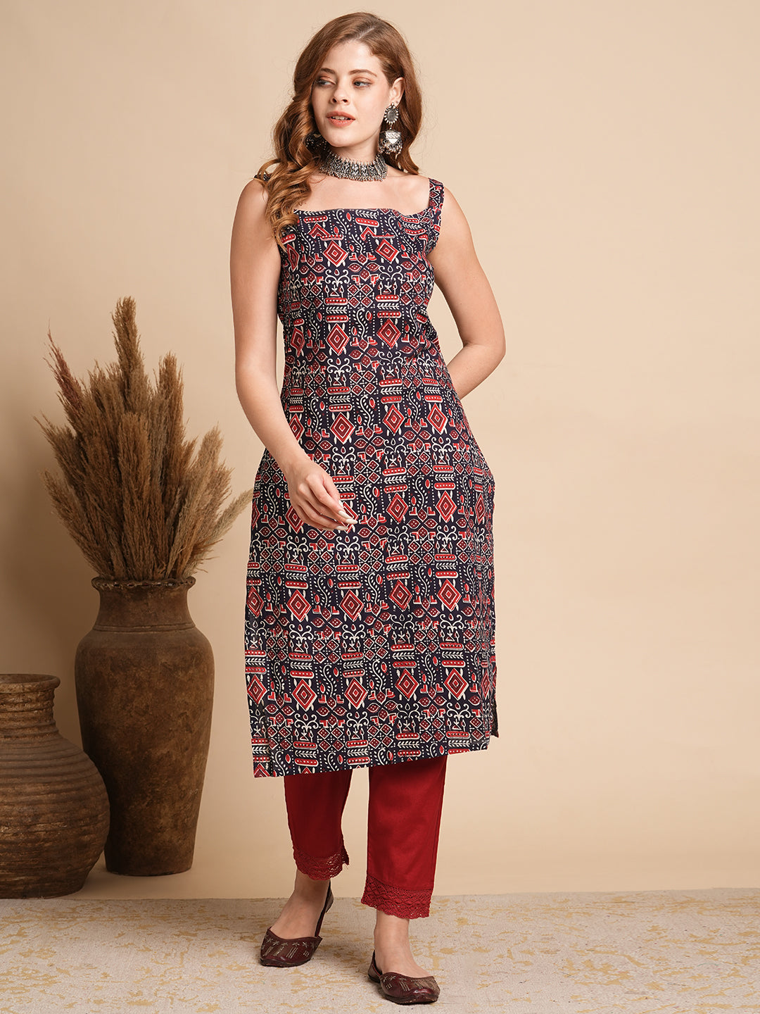 Ethnic Geometric Printed Straight Fit Kurta - Black