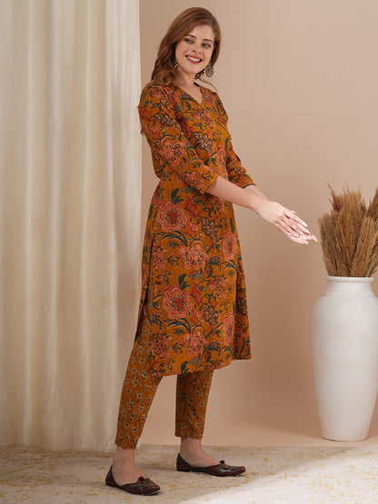 Ethnic Floral Printed Straight Fit Kurta with Pant - Mustard