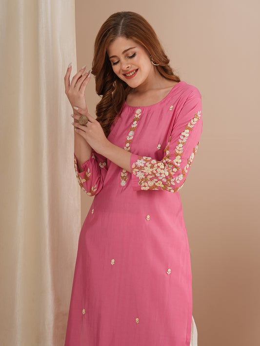 Solid Floral Hand Embroidered Straight Fit Kurta - Pink