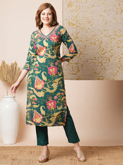 Ethnic Floral Printed & Embroidered Straight Fit Kurta with Pant - Green