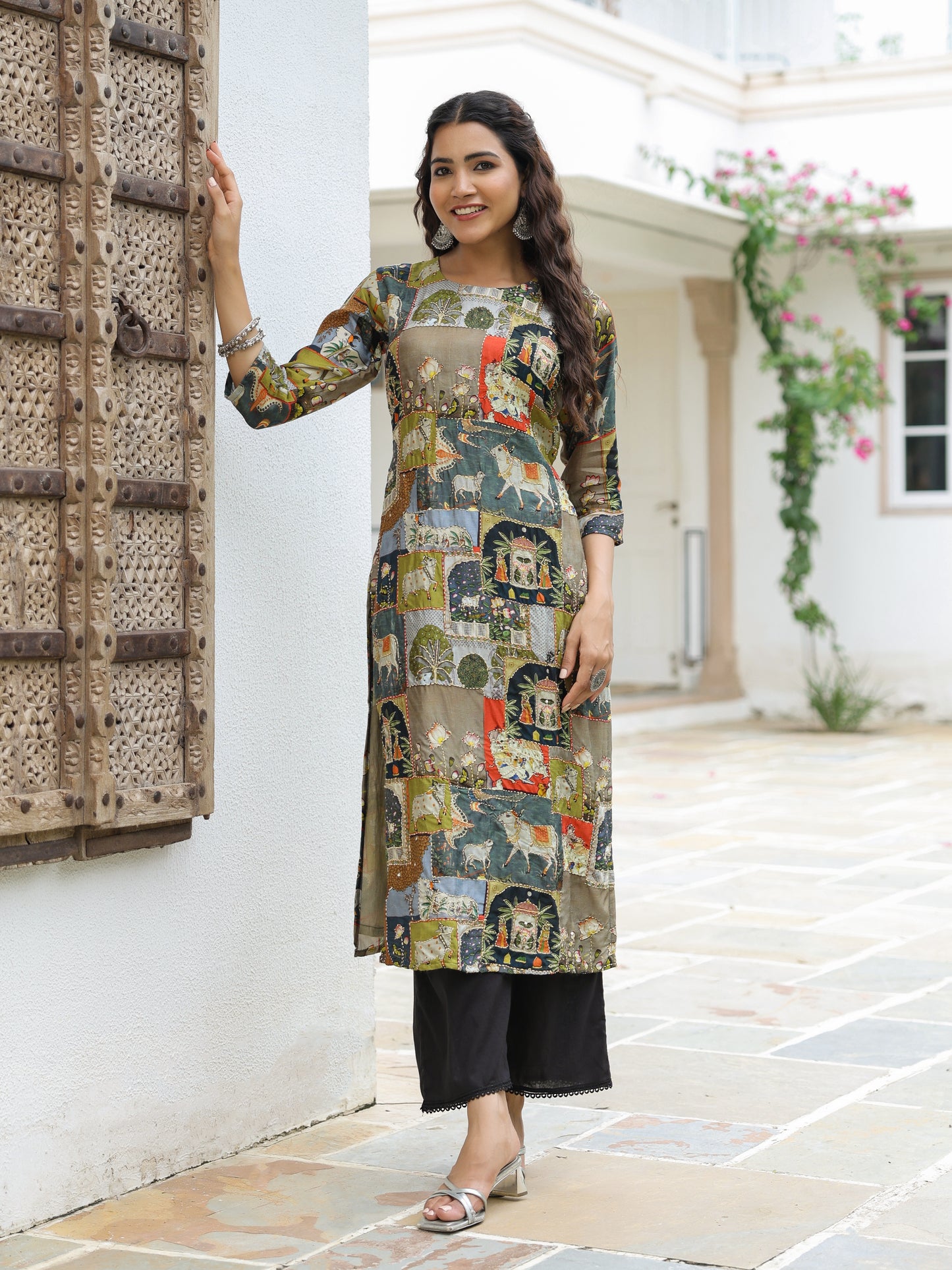 Ethnic Pichwai Printed & Kantha Sequin Embroidered Straight Kurta - Green