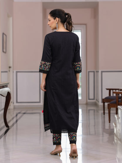 Solid Resham Embroidered Tasseled Kurta with Pants - Black