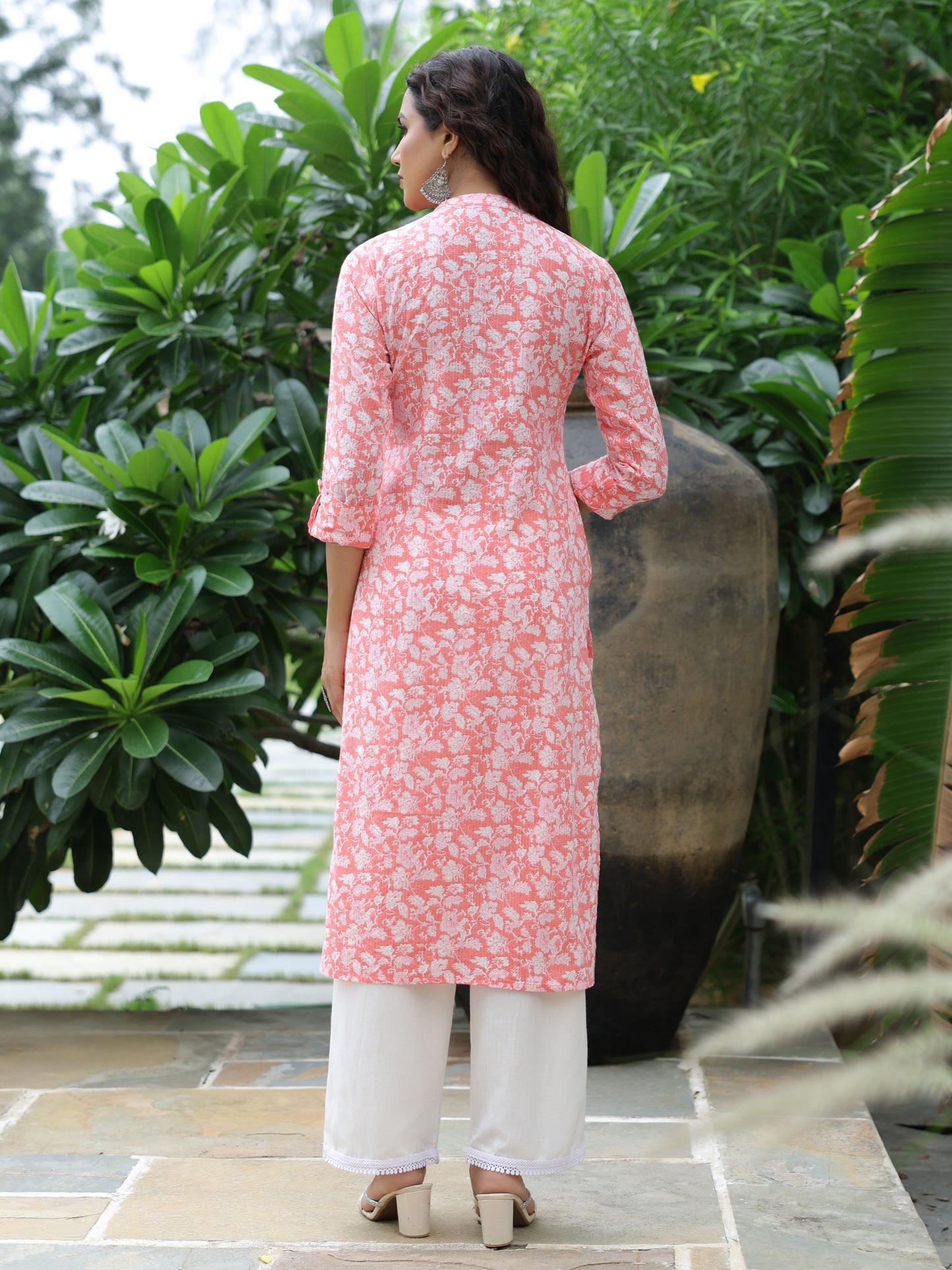 Floral Printed Straight Fit Kurta - Peach