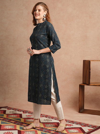 Abstract Ethnic Kantha Printed Straight Fit Kurta - Deep Blue