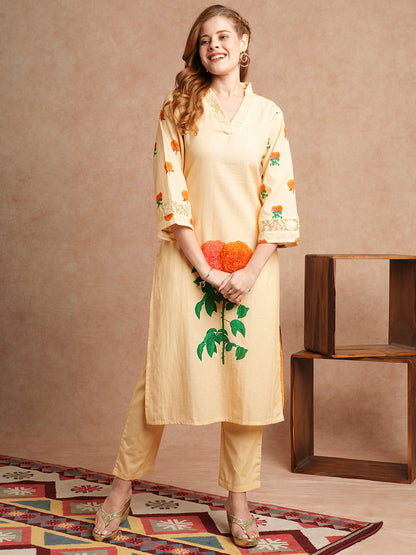 Solid Floral Printed Straight Fit Kurta with Pant - Pastel Yellow