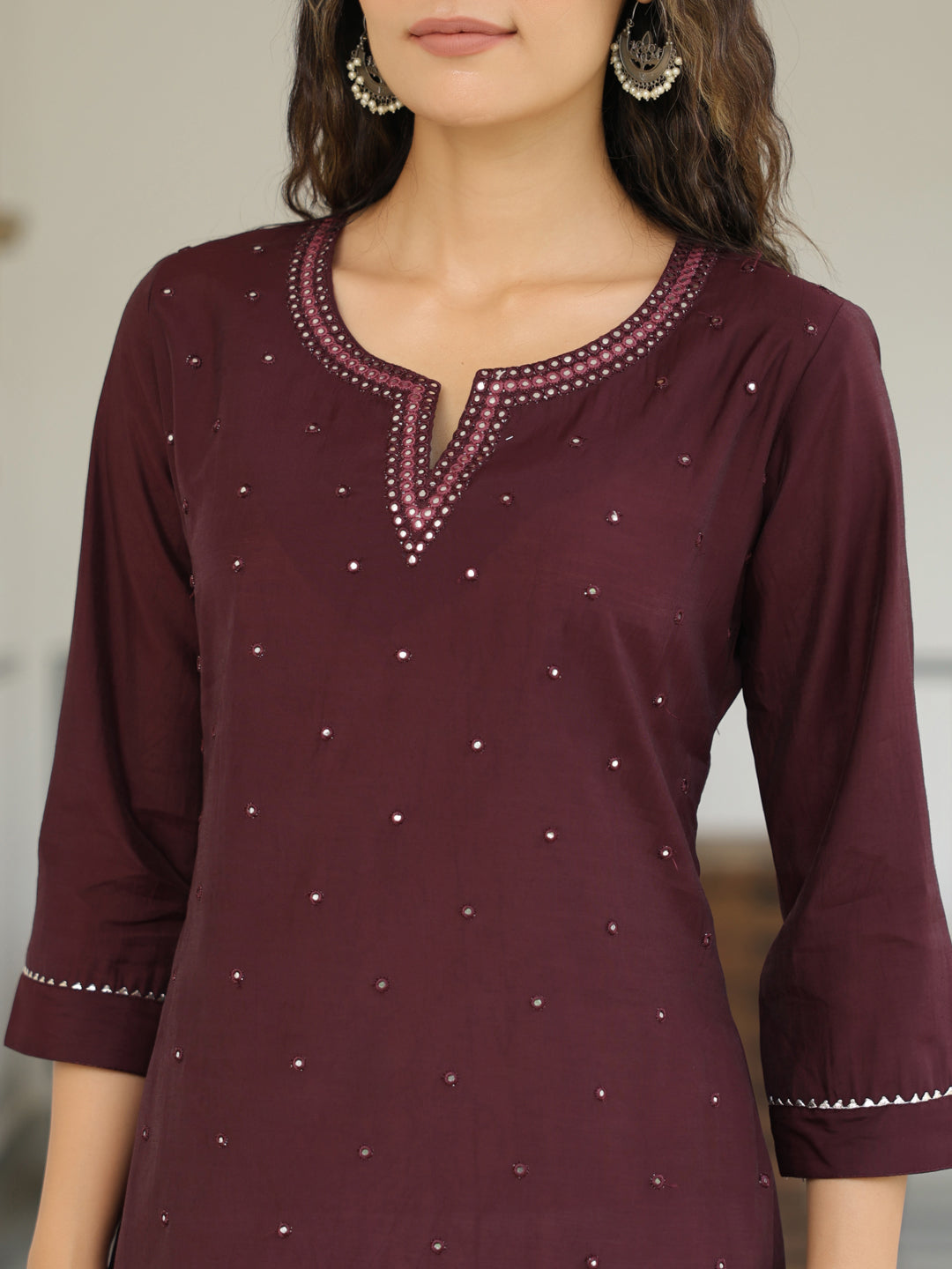 Solid Mirror Work Embroidered Straight Fit Kurta - Burgundy