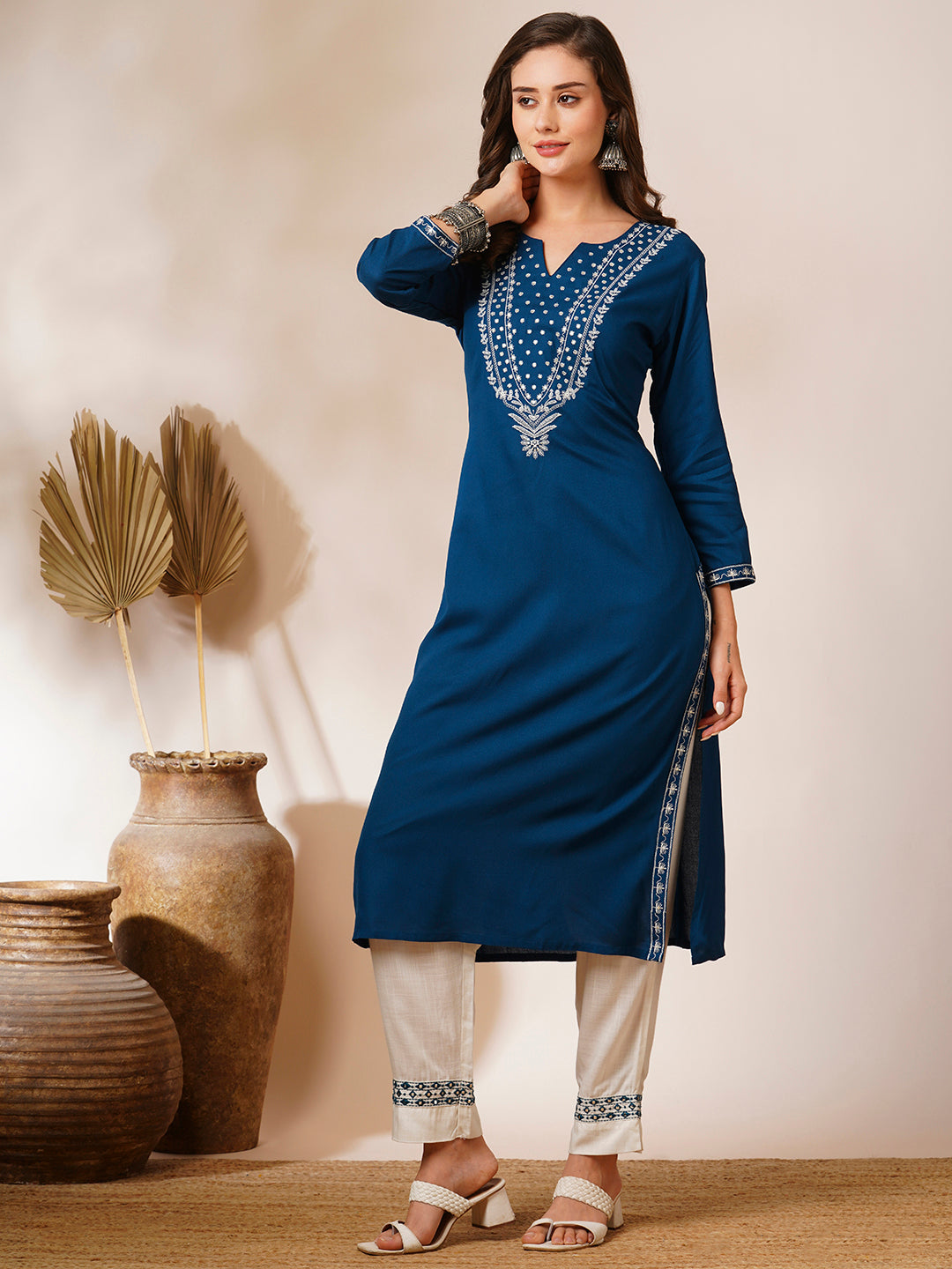 Solid Floral Embroidered Straight Fit Kurta - Teal Blue