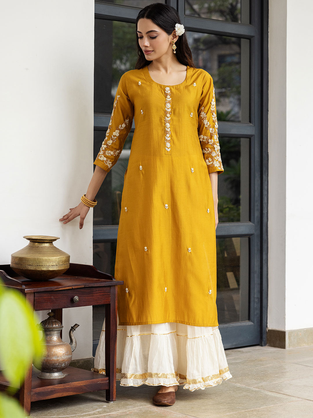 Solid Floral Hand Embroidered Straight Fit Kurta - Mustard