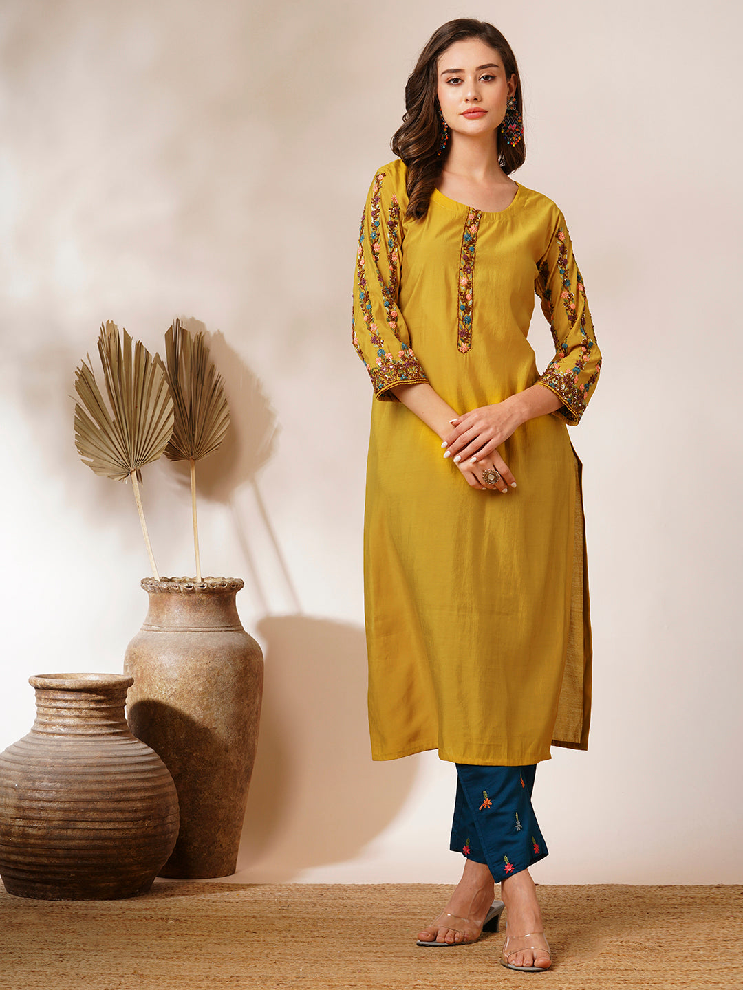 Solid Floral Hand Embroidered Straight Fit Kurta - Yellow