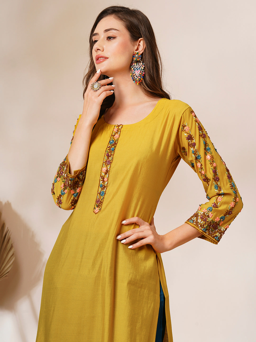 Solid Floral Hand Embroidered Straight Fit Kurta - Yellow