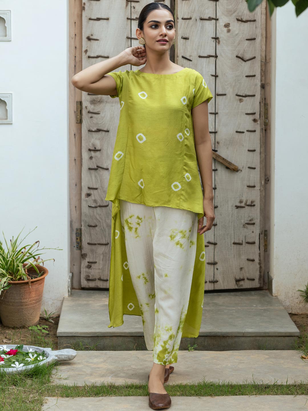 Ethnic Shibori Dyed A-Line High Low Kurta with Shibori Dyed Pant - Green