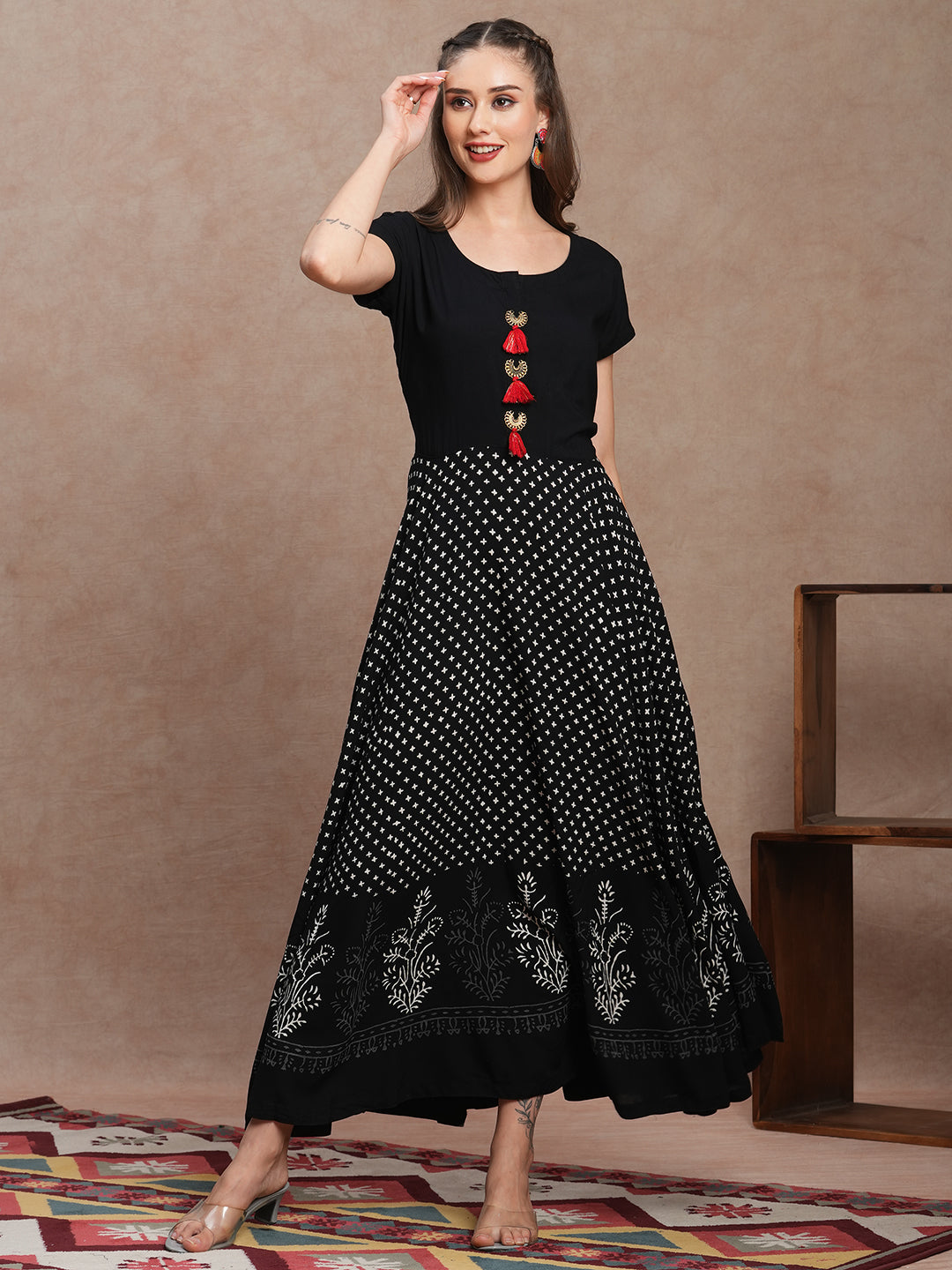 Abstract Printed Ethnic Brooch Embellished Flared Maxi Dress - Black