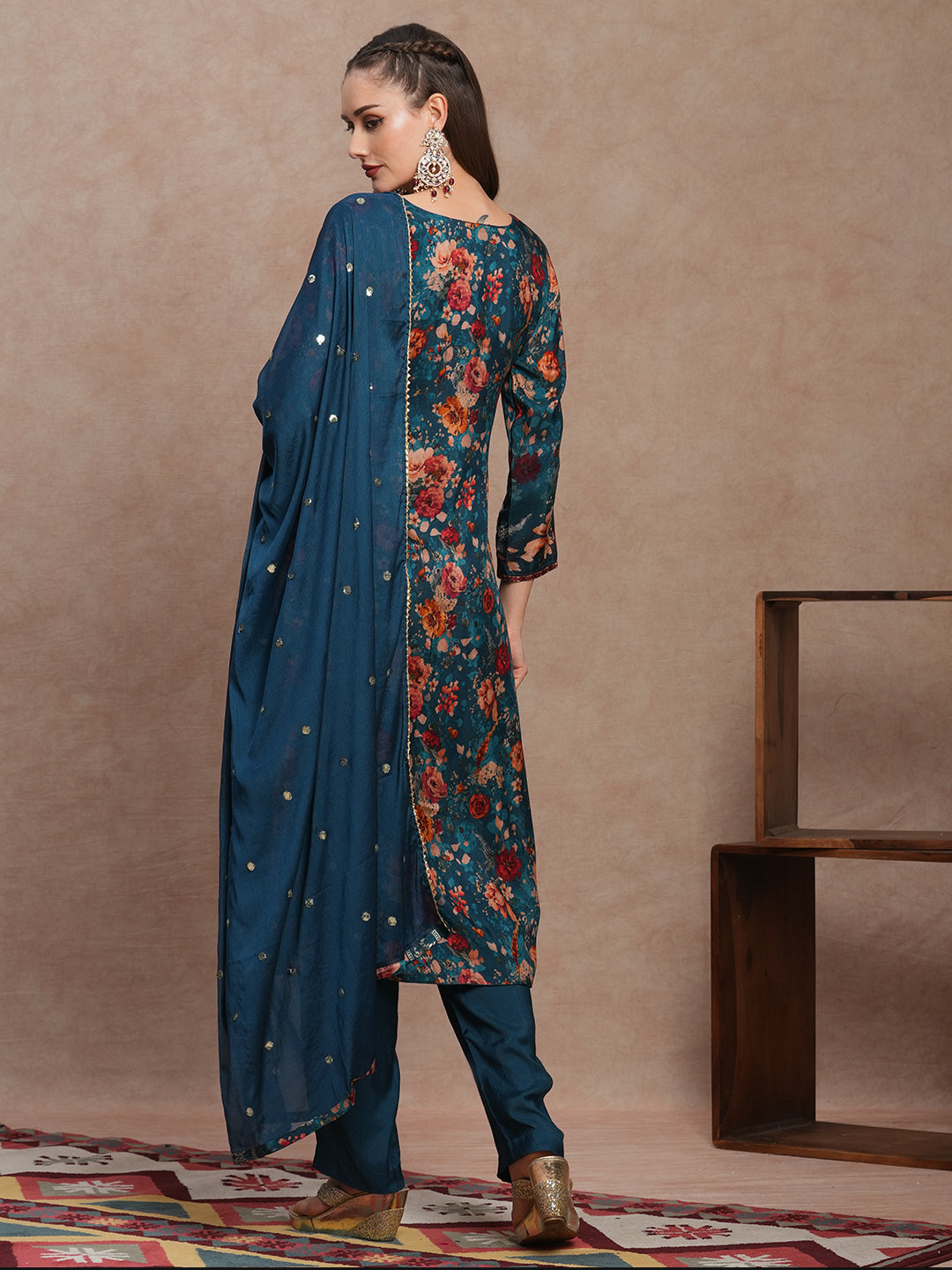 Floral Printed Jacquard Straight Kurta with Pant & Dupatta - Sea green