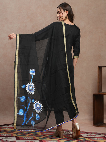 Floral Hand Painted Straight Fit Kurta with Pant and Dupatta - Black