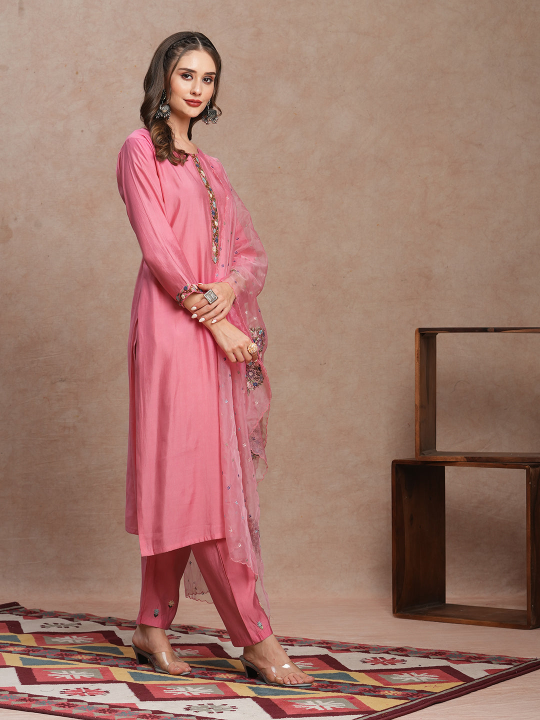 Floral Hand Embroidered Straight Fit Kurta with Pant & Dupatta - Pink