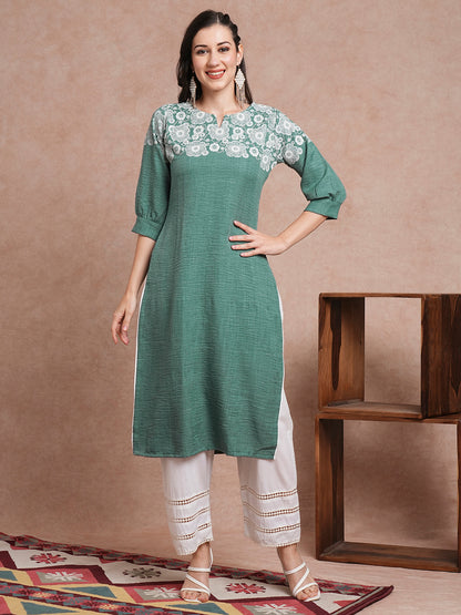 Solid Floral Foil Printed Straight Fit Kurta - Green