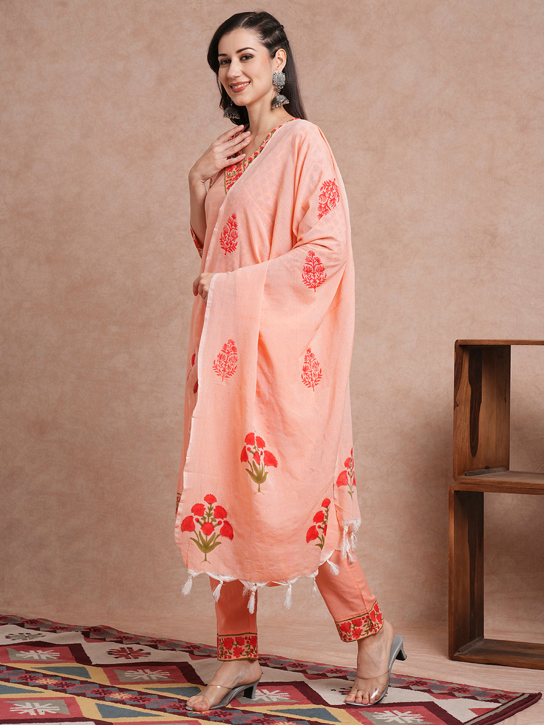 Ethnic Floral Printed Straight Fit Kurta with Pant and Dupatta - Peach