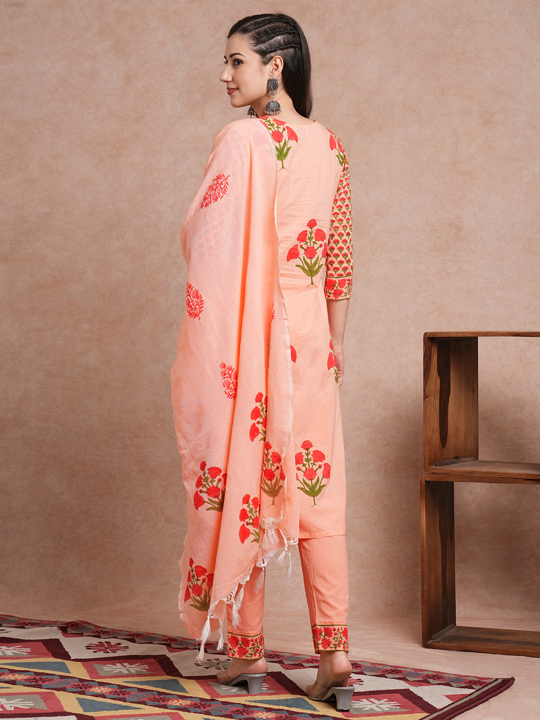 Ethnic Floral Printed Straight Fit Kurta with Pant and Dupatta - Peach